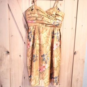 Anthropologie Coviello Yellow Mido-gown